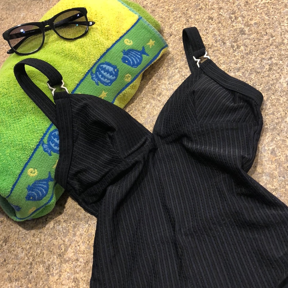 Vintage Body I.D. Black One Piece Swim Suit Size 8 Worn GUC
